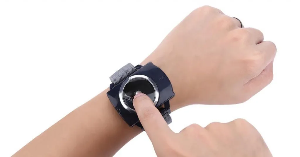 Sleep Connection wristband being worn on wrist
